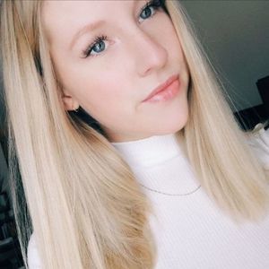 Meet your Posher, Carole-anne